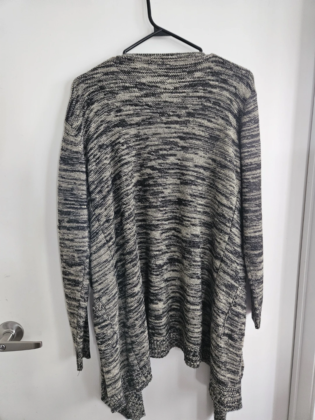 Black and White Knit Cardigan - photo 2