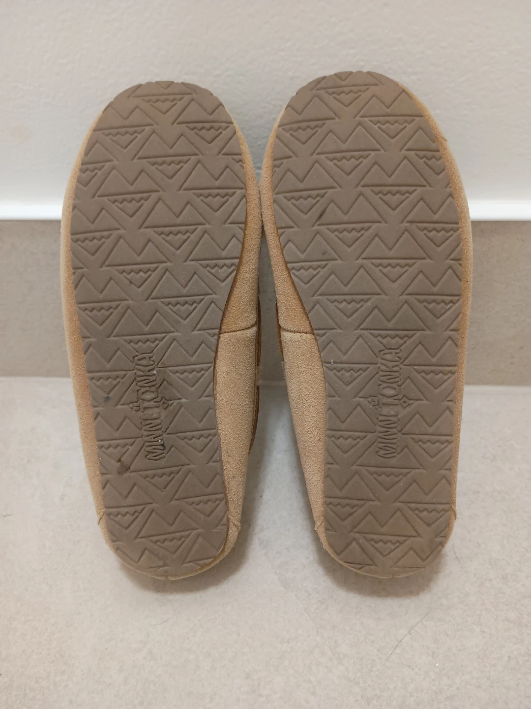 Minnetonka Suede Moccasin Slippers - photo 2
