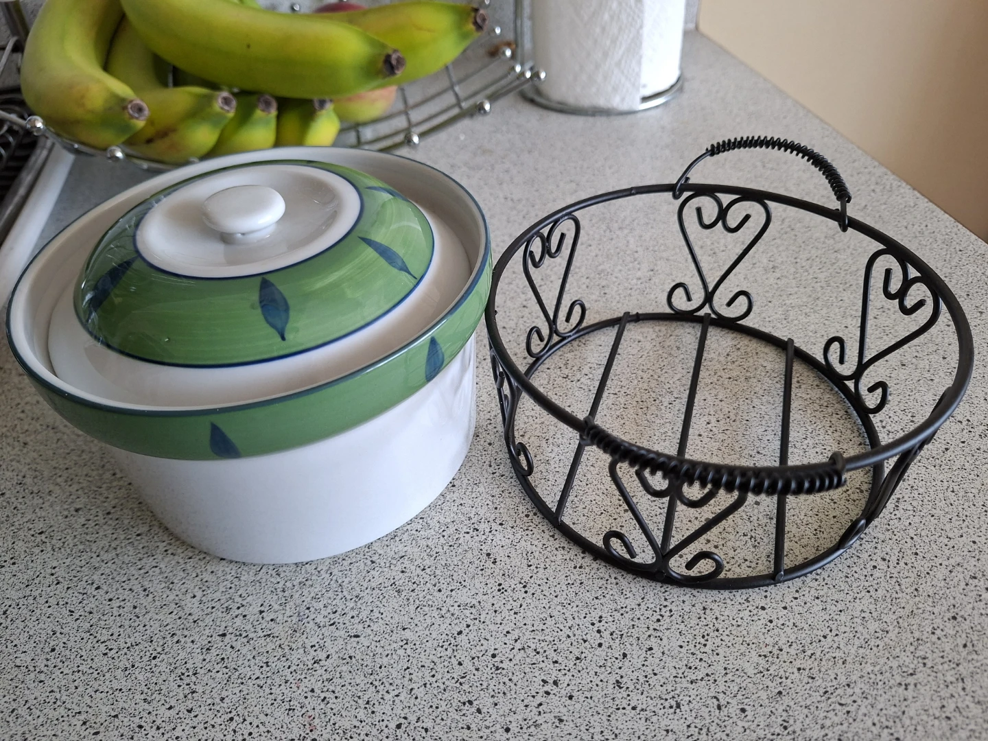 Ceramic Casserole Dish with Wire Stand - photo 2