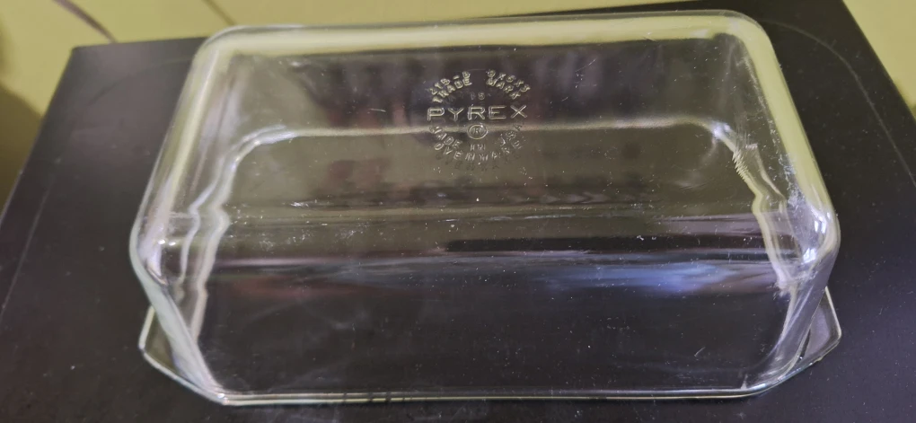 Pyrex Glass Loaf Pan - photo 2