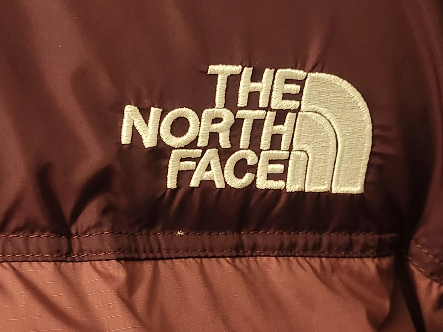 The North Face 700 Down Puffer Jacket Maroon - photo 5