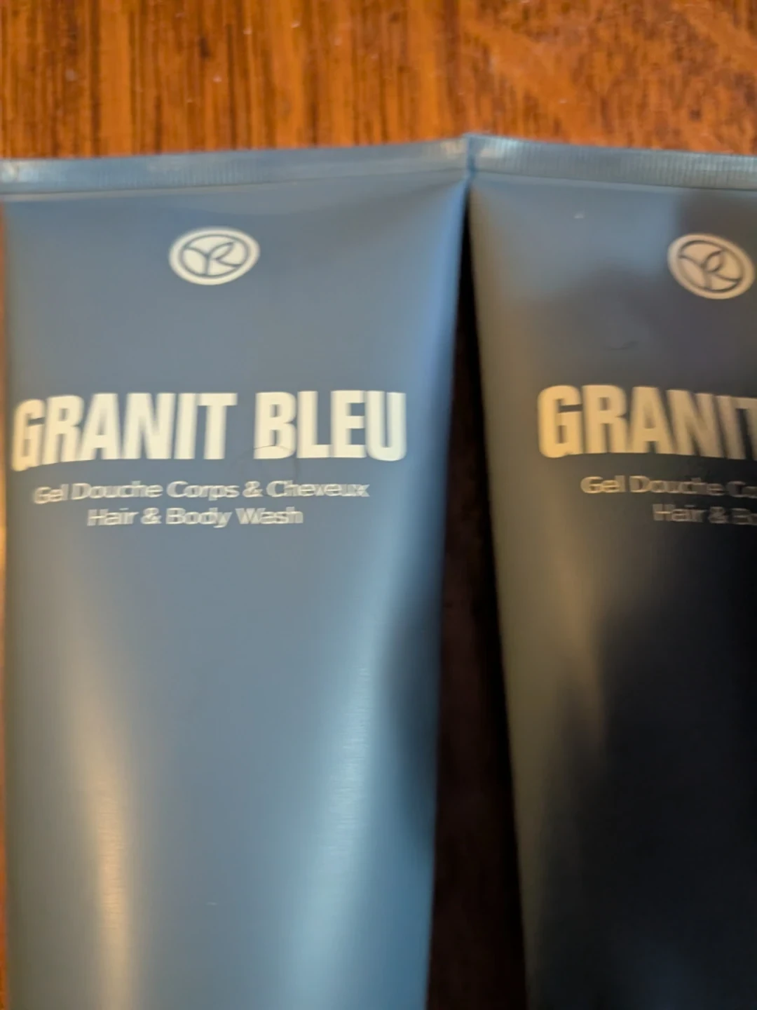 Two Yves Rocher Granit Bleu Hair and Body Washes with Sponge - photo 2