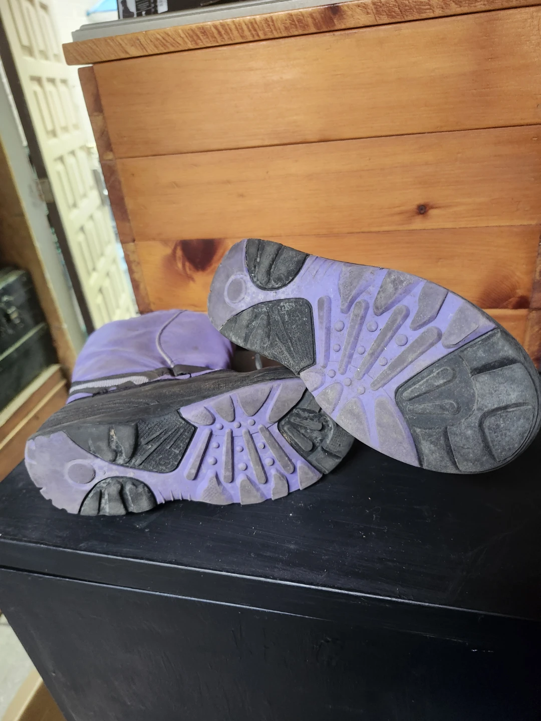 Kamik winter boots, size 4 - photo 3