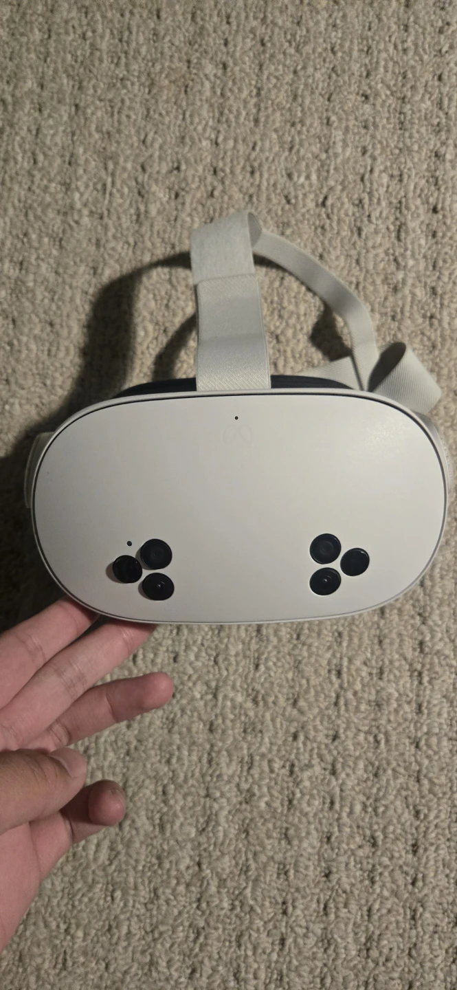 Meta Quest 3 VR Headset