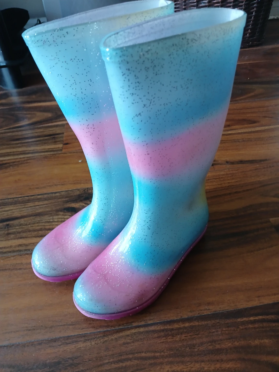 Glittery Rain Boots Size 1 - photo 3