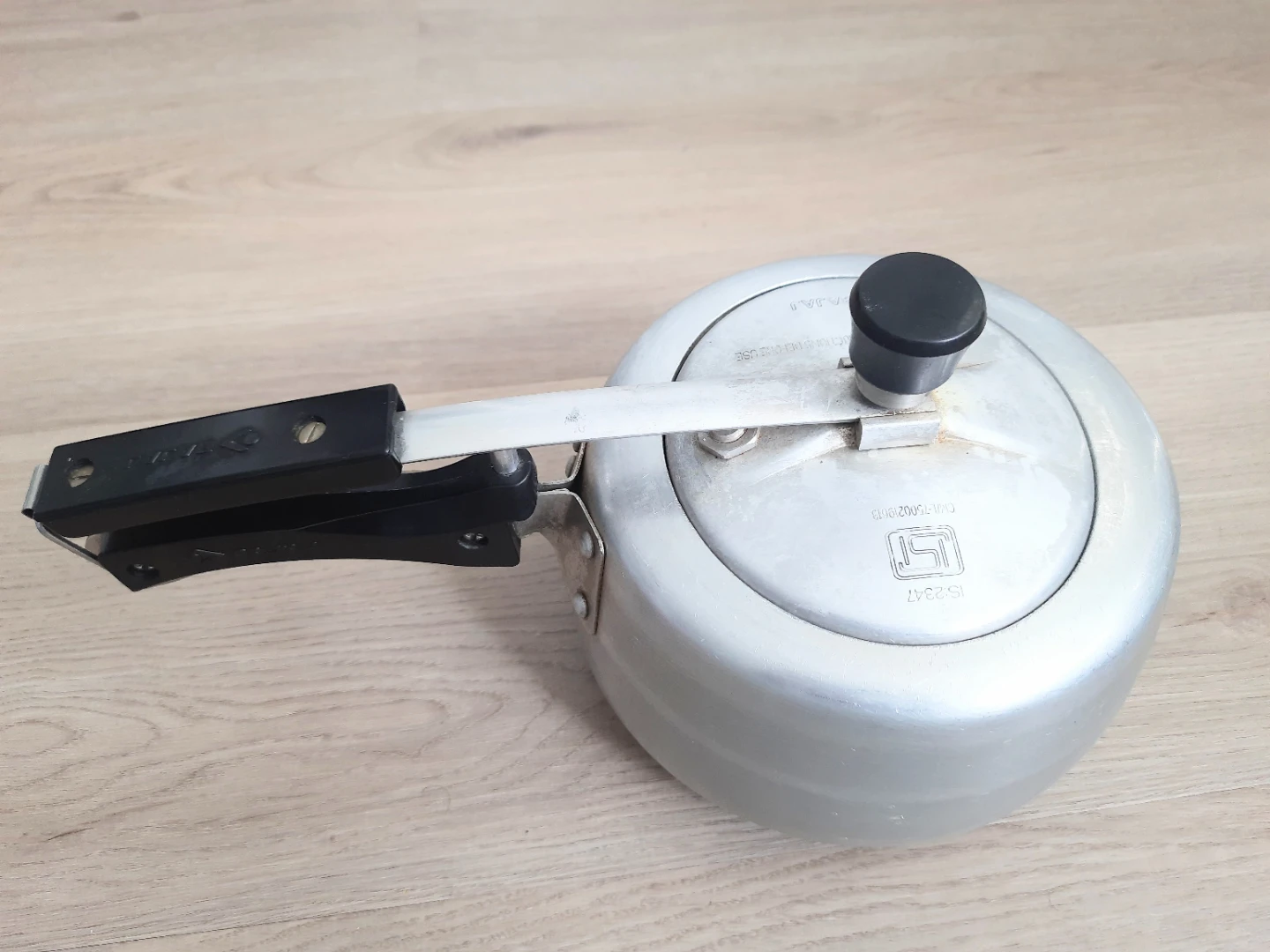 Aluminum Pressure Cooker