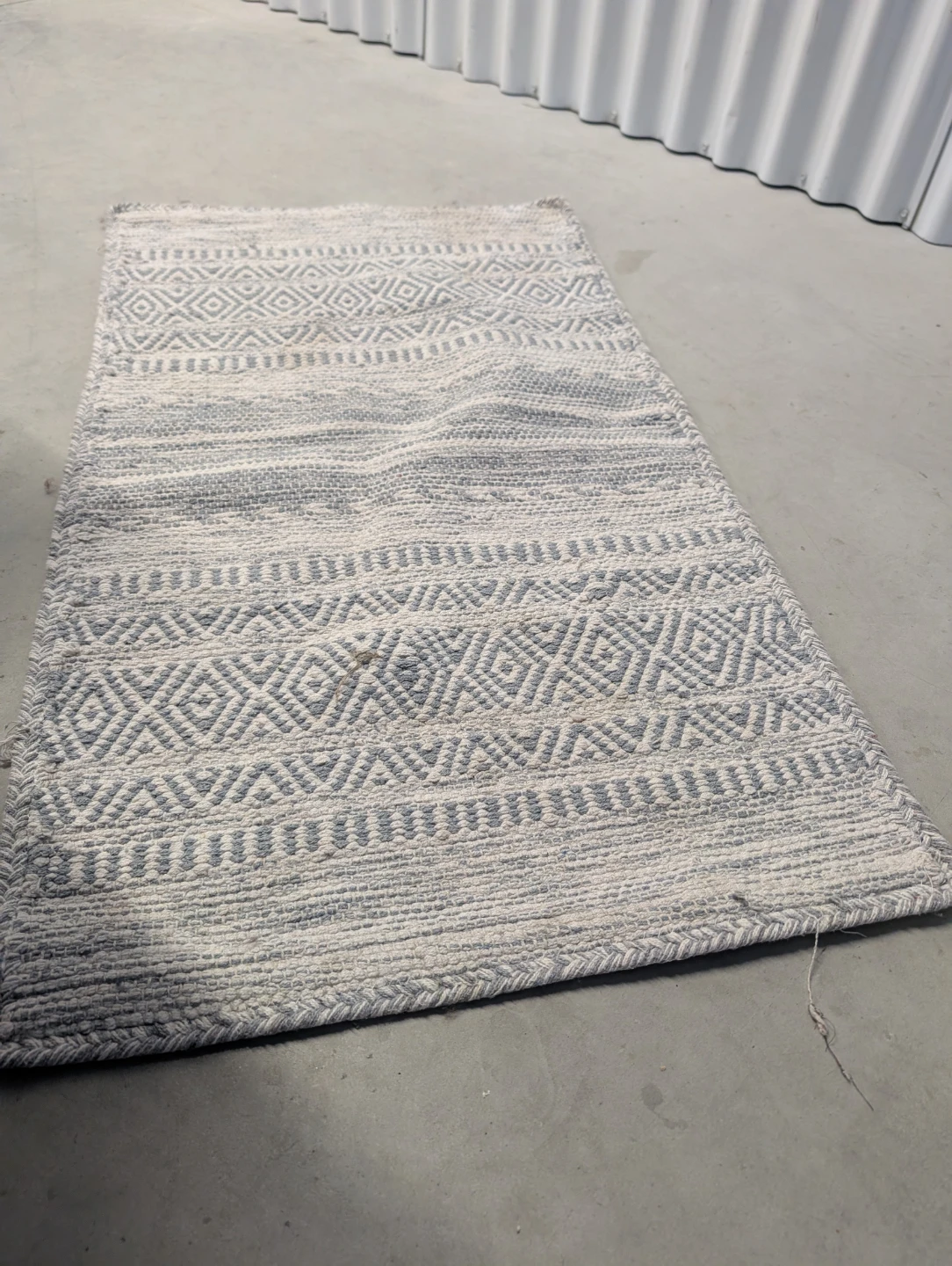 Blue-Grey and White Patterned Accent Rug 100% Cotton