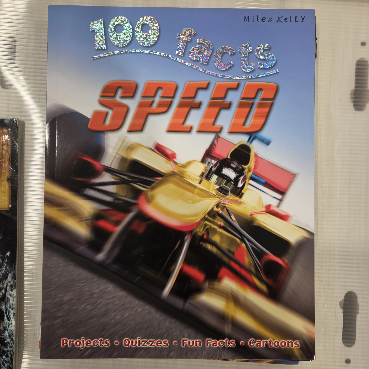 Collection of 5 Miles Kelly 100 Facts Books - photo 5