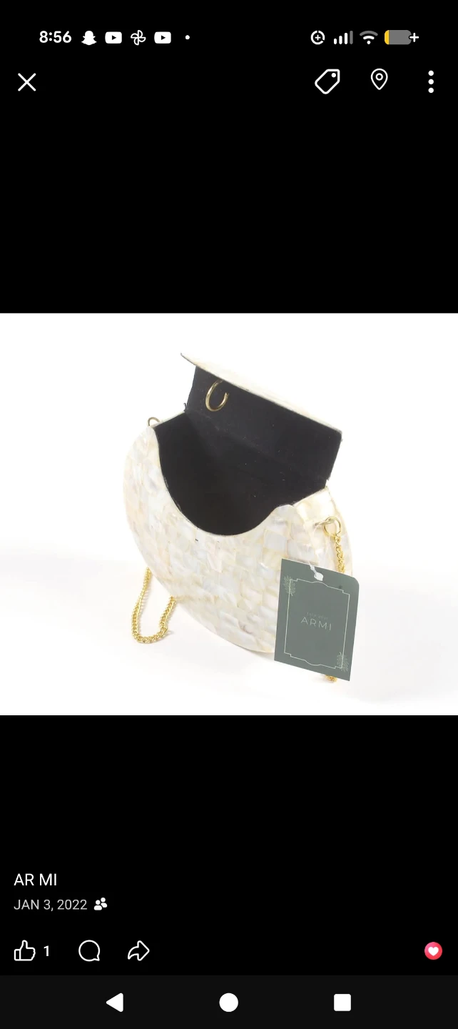 AR MI Shell Clutch Bag - photo 2