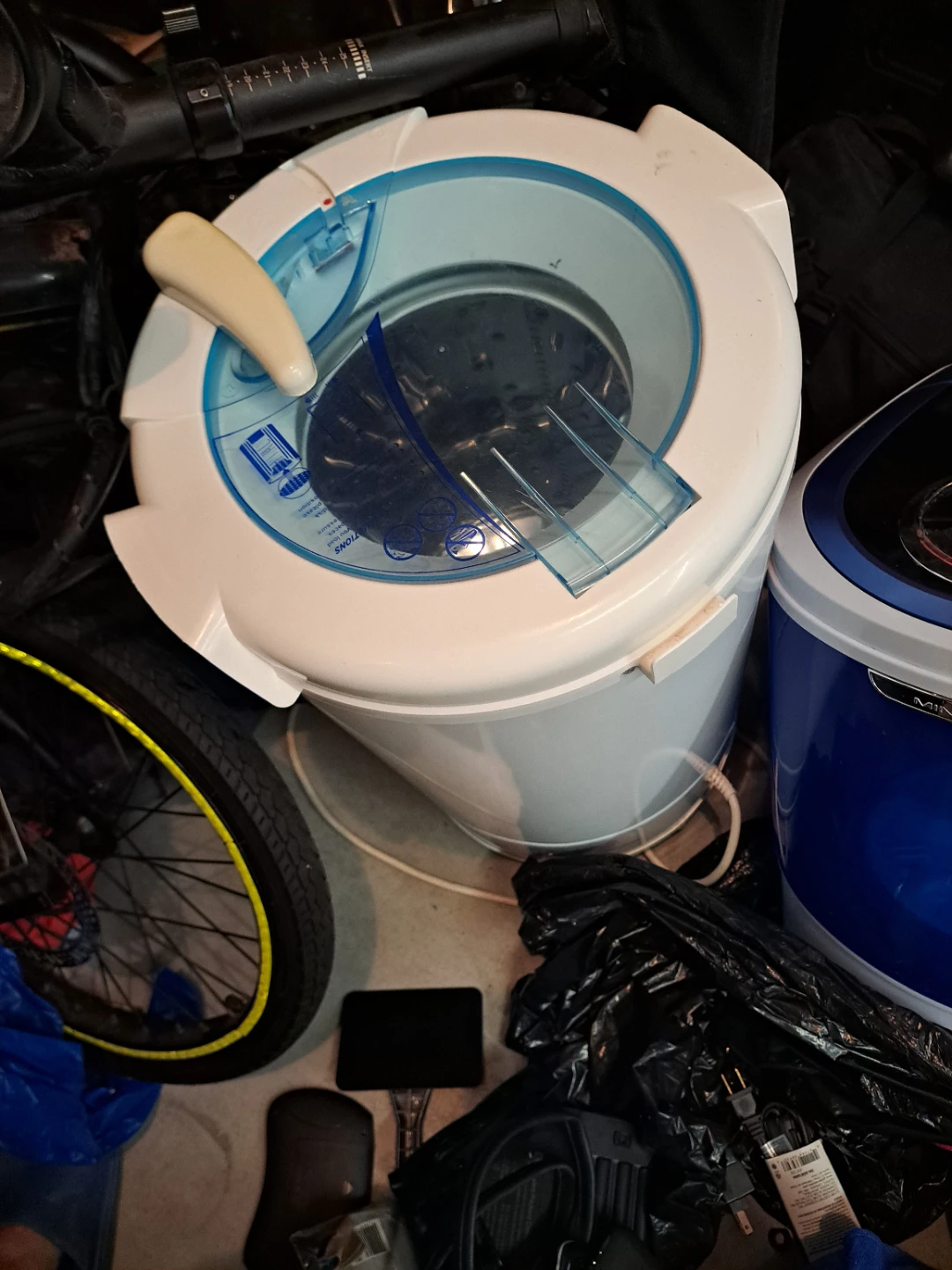 Portable spin dryer