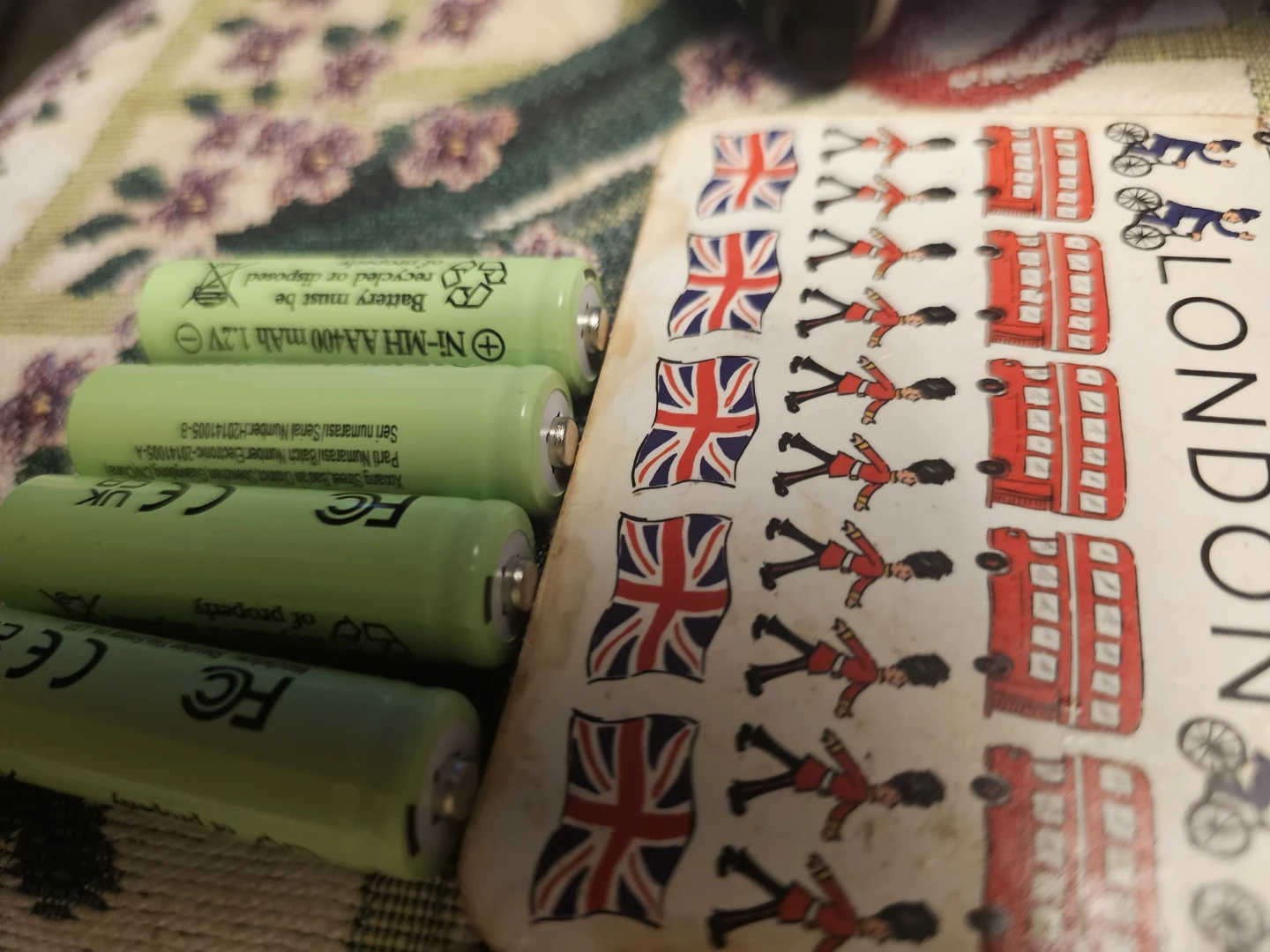 New...4aa/4aaa rechargeable batteries