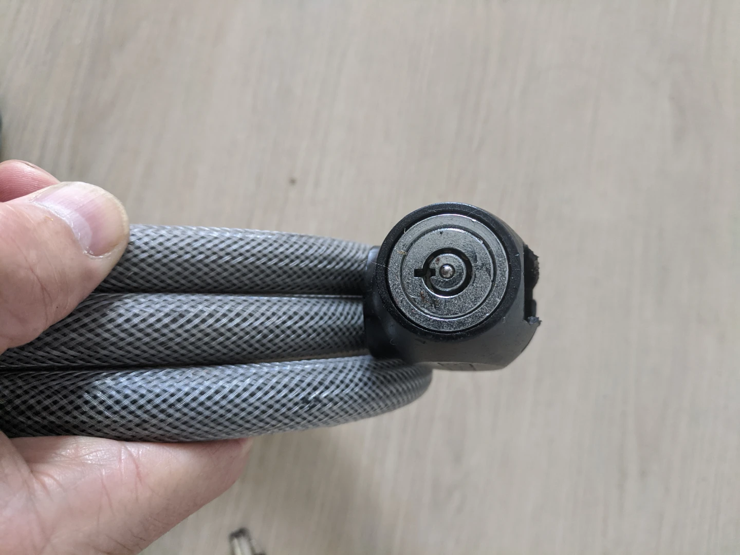 Specialized e-bike cable lock - photo 5