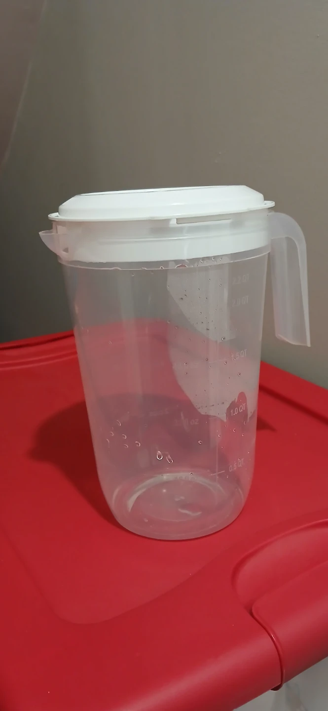 Plastic water pitcher / please read description