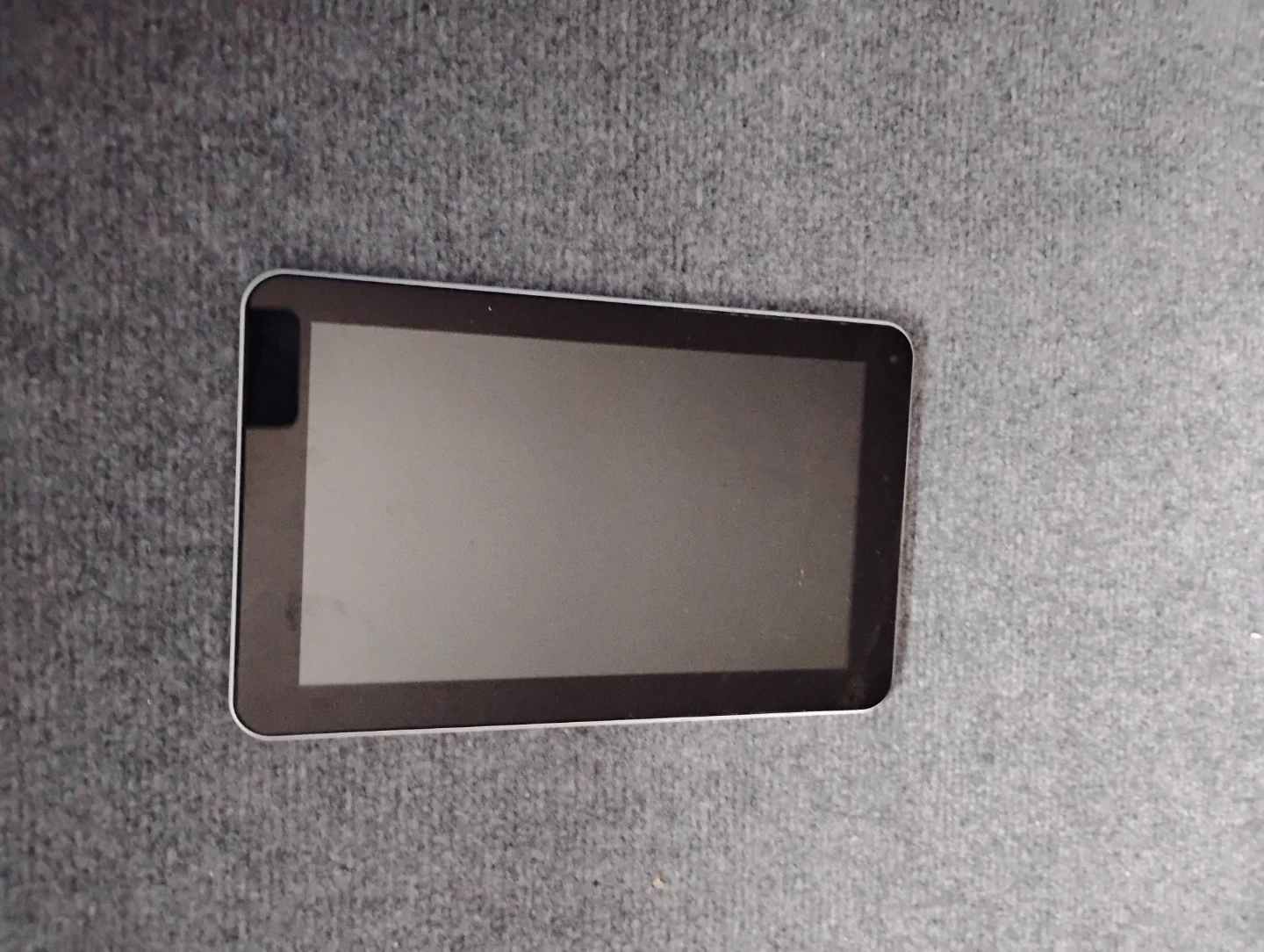 Bundle Tablets for parts - photo 3
