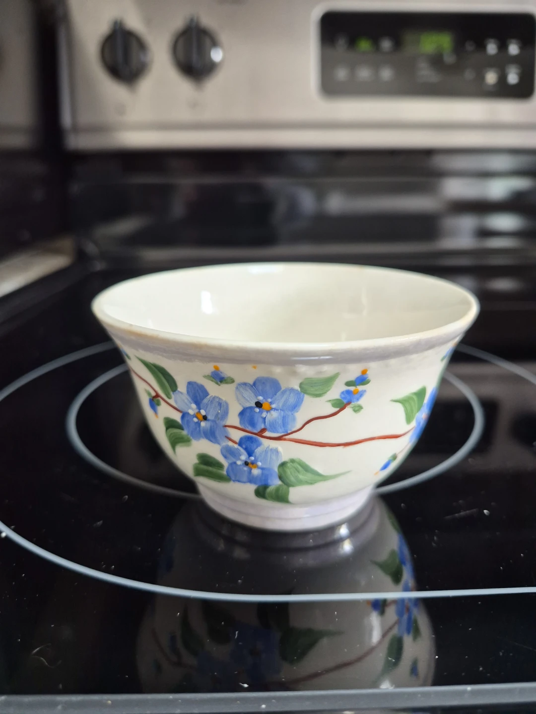 Vintage Swinnertons Majestic Vellum Floral Bowl🏈