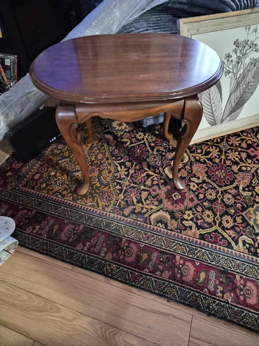 Oval Wooden Side Table - photo 2