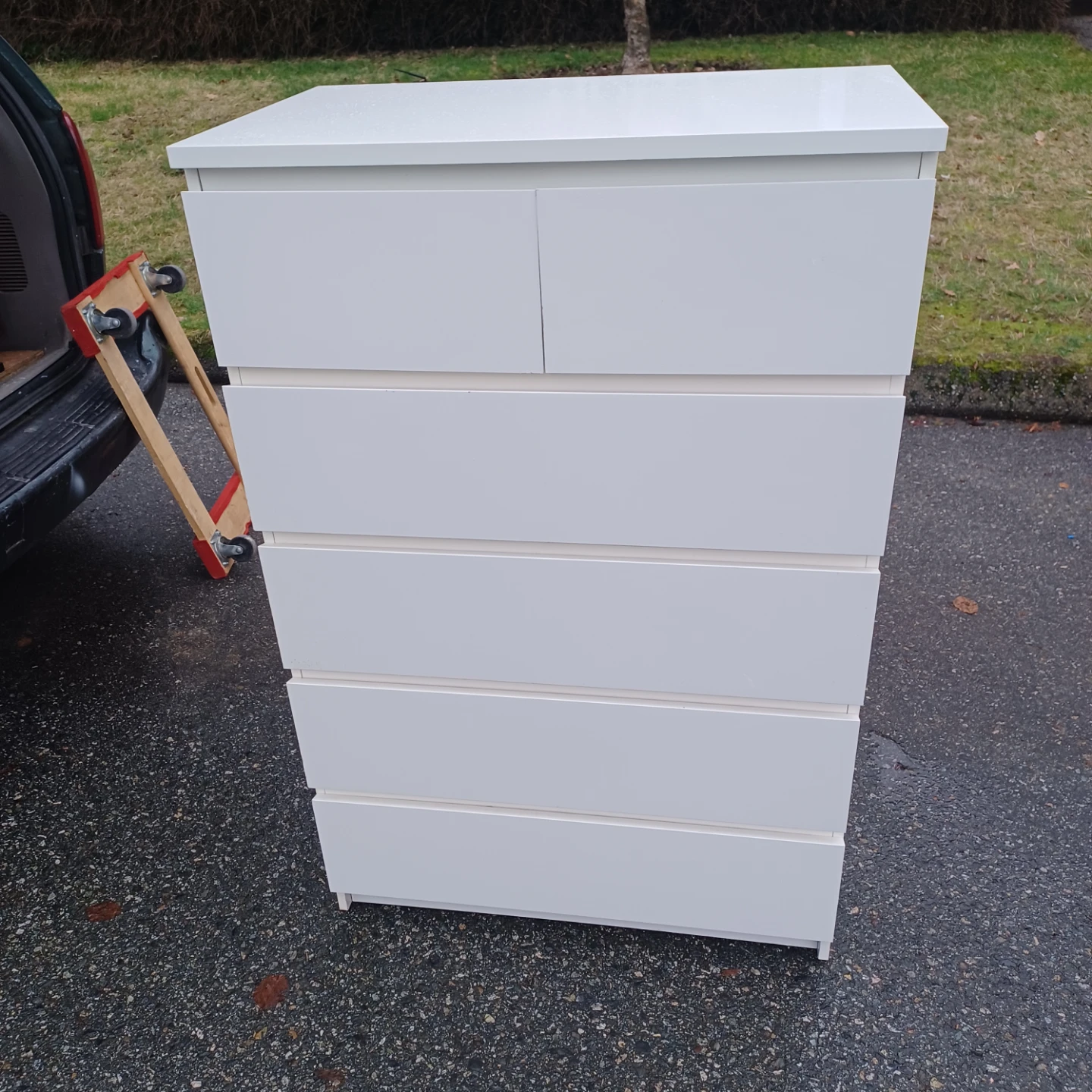 Malm Ikea dresser delivery available