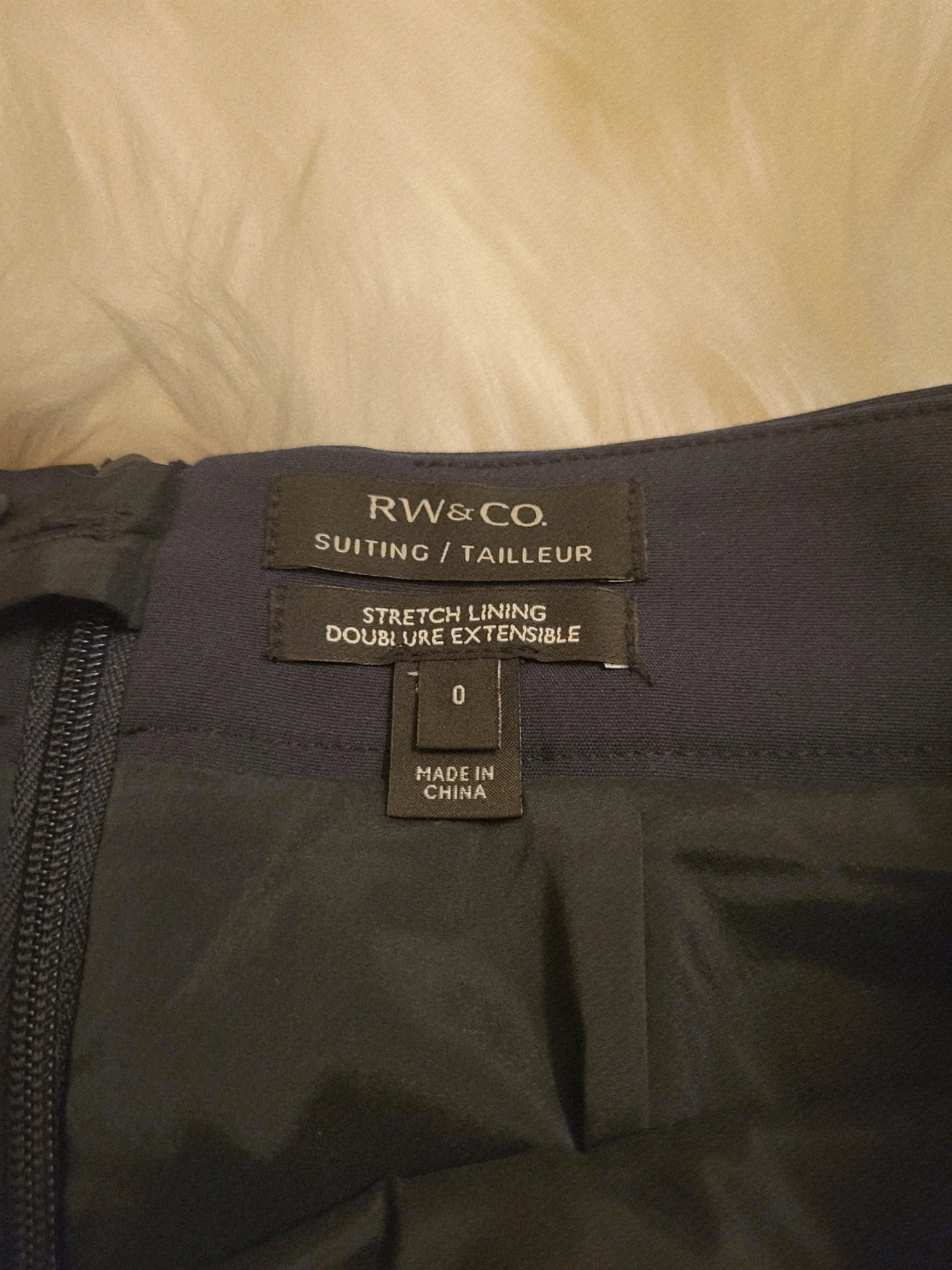 RW&CO. Suiting Pencil Skirt, Size 0 - photo 2
