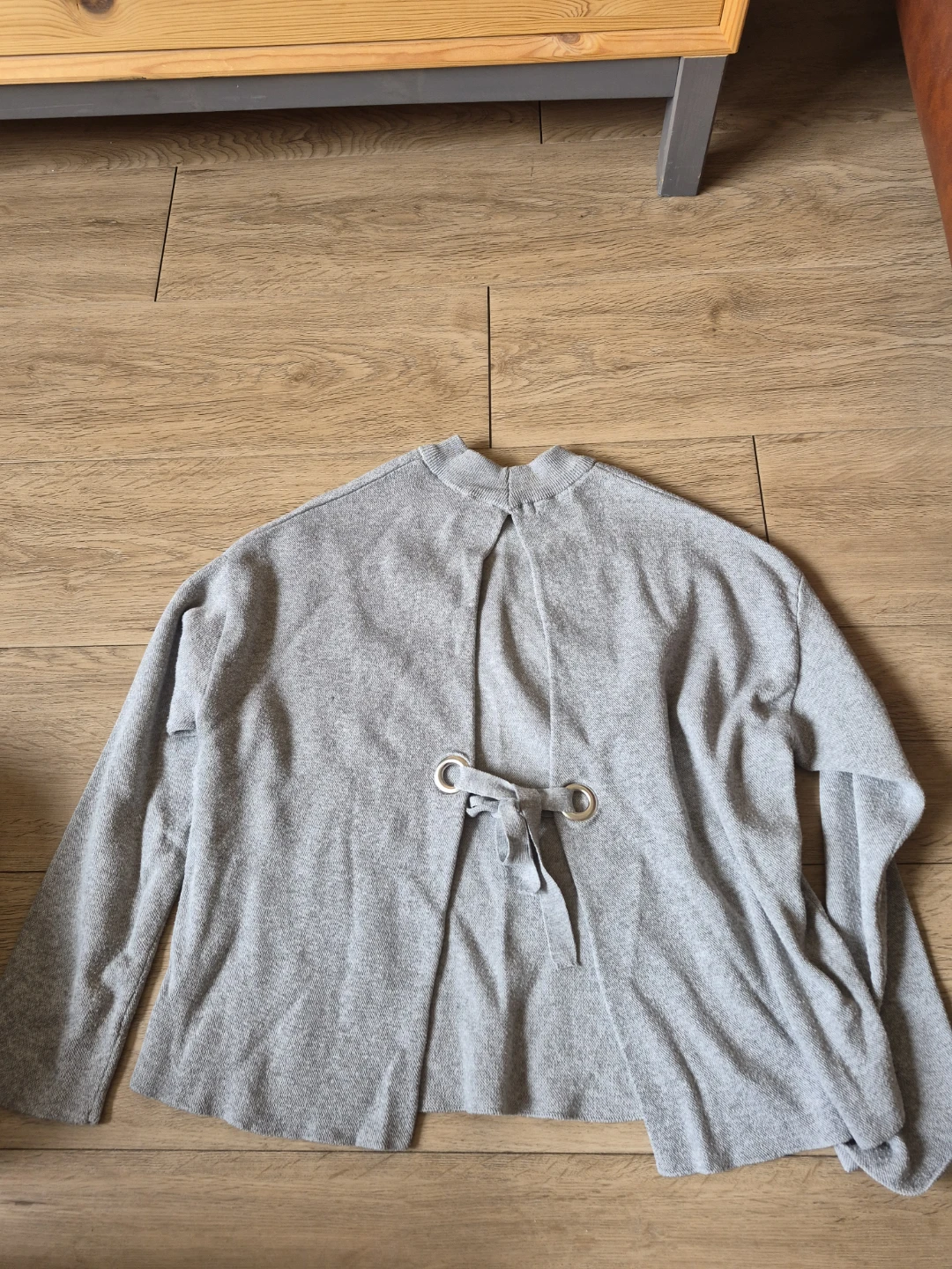 Size is XS. Bershka BSKGIRL Grey Long Sleeve Sweater - photo 3
