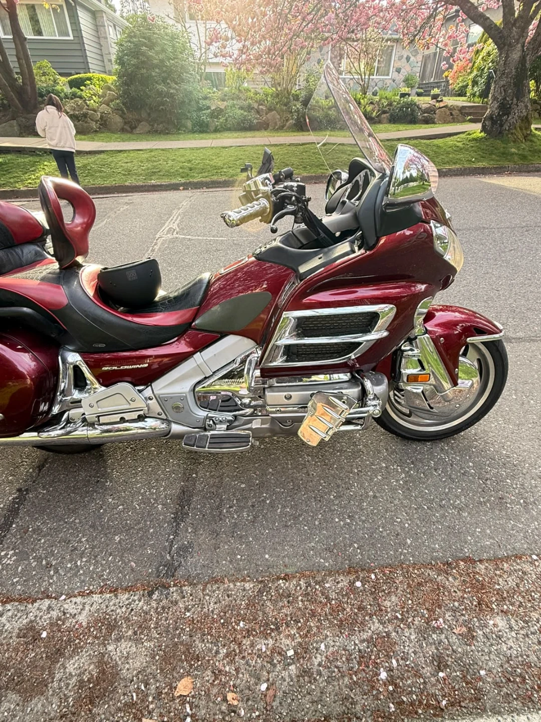 Honda Gold Wing Motorcycle gl1800 year 2005 - photo 2