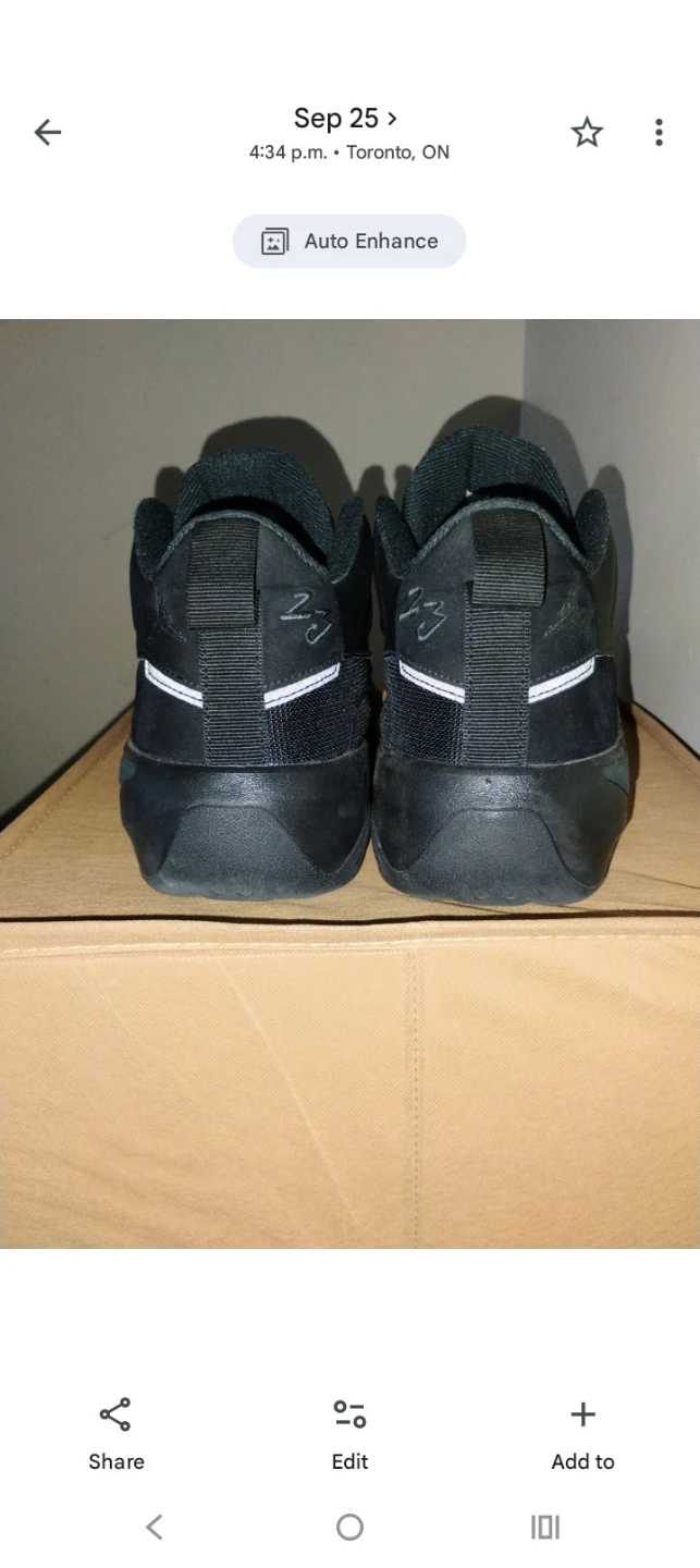 Jordan 11 CMFT Low Black Shoes - photo 5