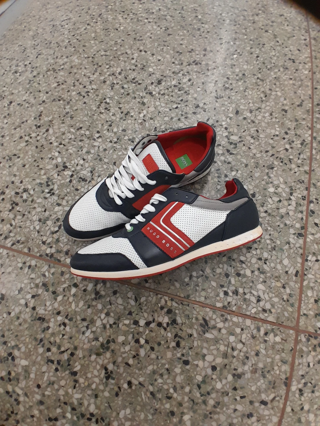 HUGO BOSS Men's Sneakers Size EU 44 or US/CA 11 - photo 3