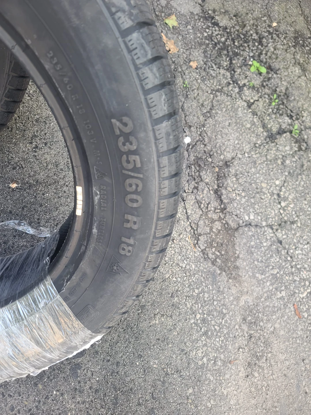4x New Winter Tires - 235/60/18 - ContiWinter Contact - photo 4