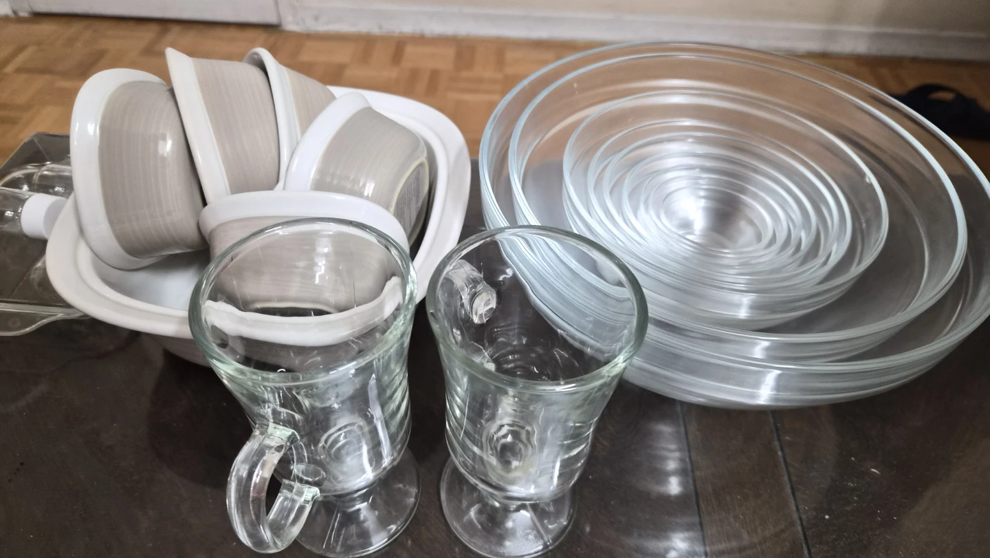 Kitchen Glassware and Ceramic Bowl Set