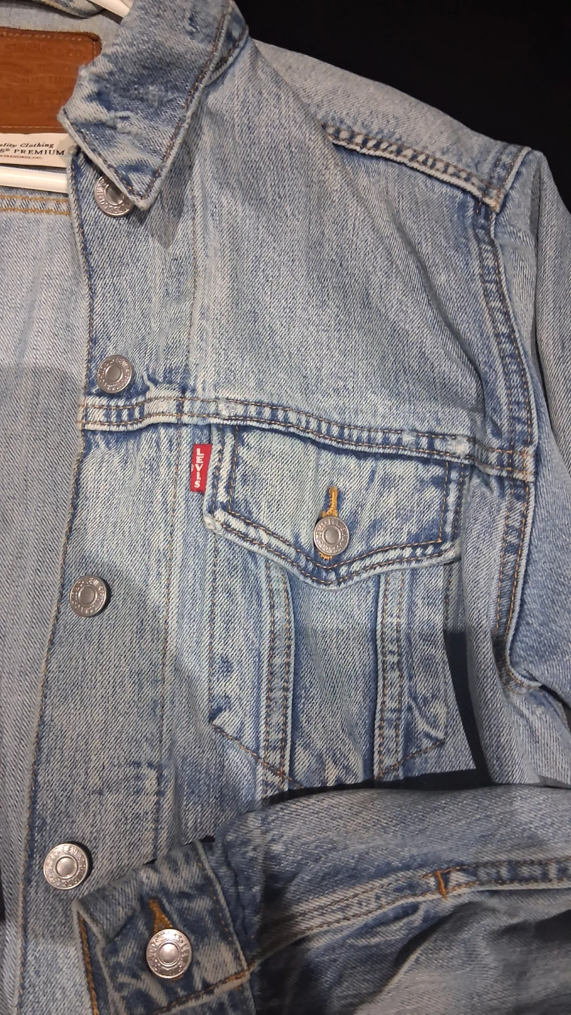 Levi's Premium Denim Jacket size M - photo 2