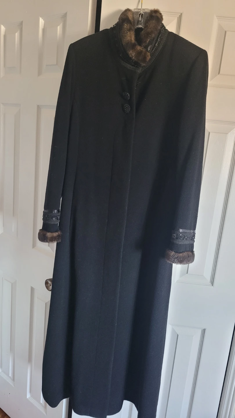 Beautiful Elegant dress Coat - photo 3