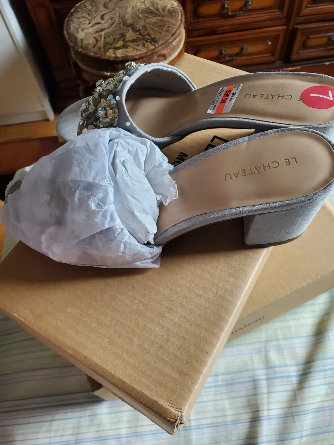Le Chateau Grey Embellished Mule Heels - Size 7 - photo 2