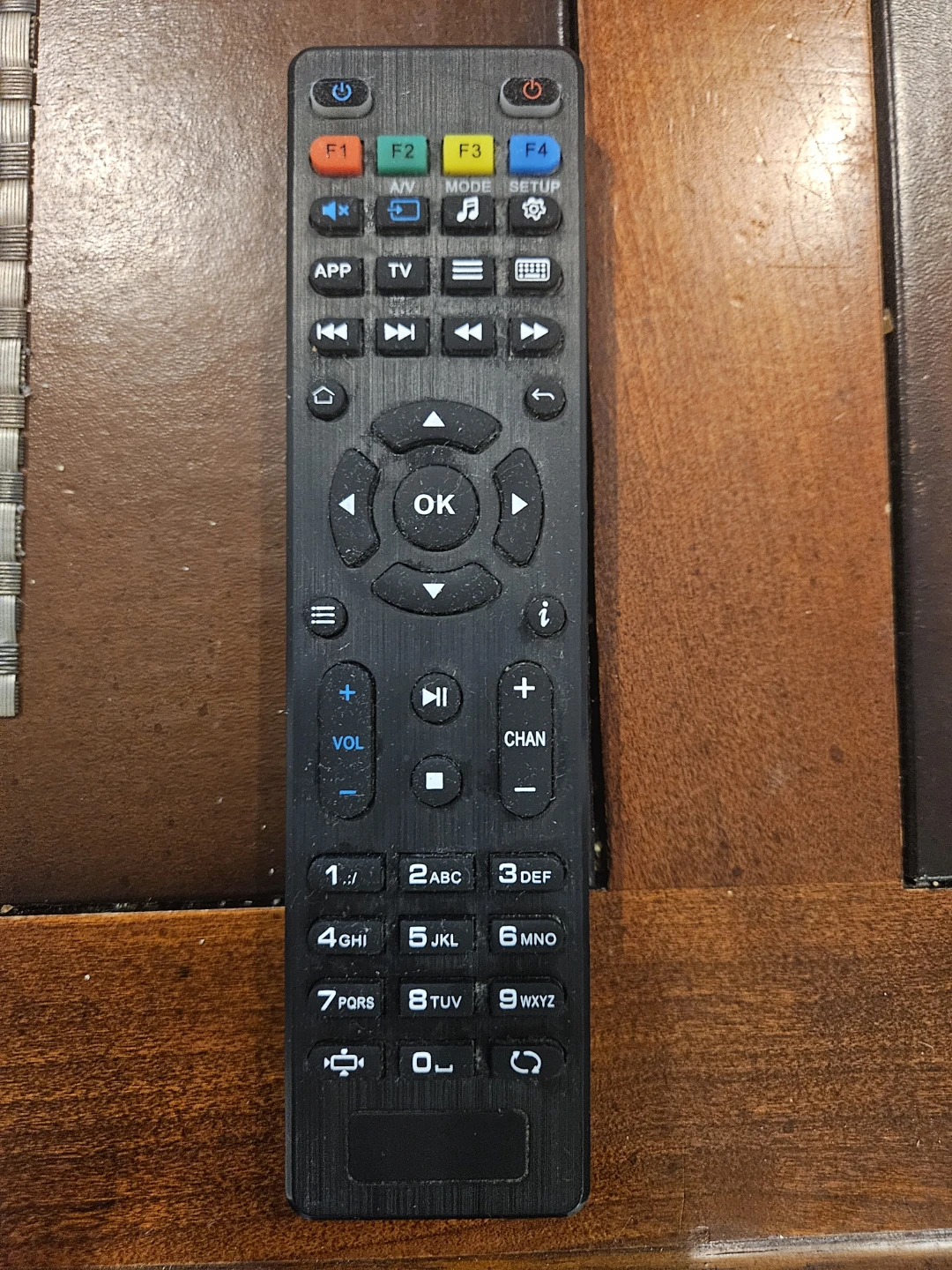 XRS4000 Buzz TV IPTV Box - photo 3