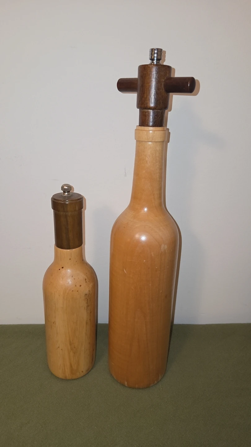 Vintage Olde Thompson Wooden Wine Bottle Pepper and Salt mills - photo 2