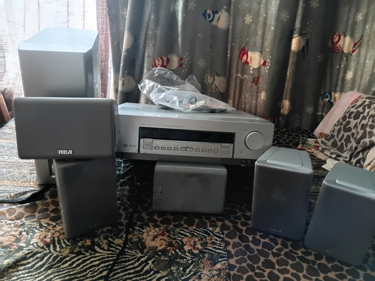older RCA 5.1-channel home theater system - photo 2
