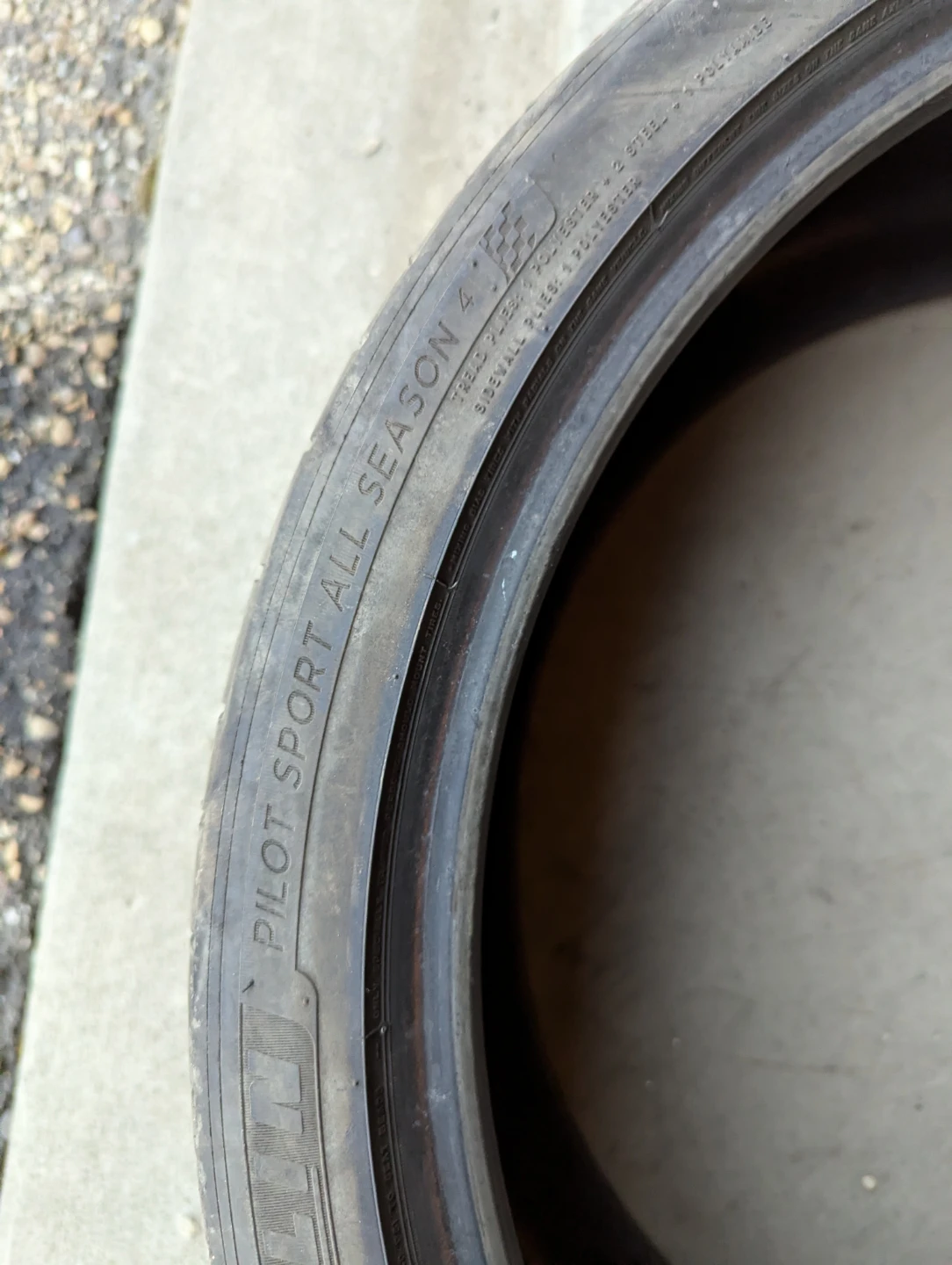 245/35R21 Michelin Pilot Sport All Season - photo 2