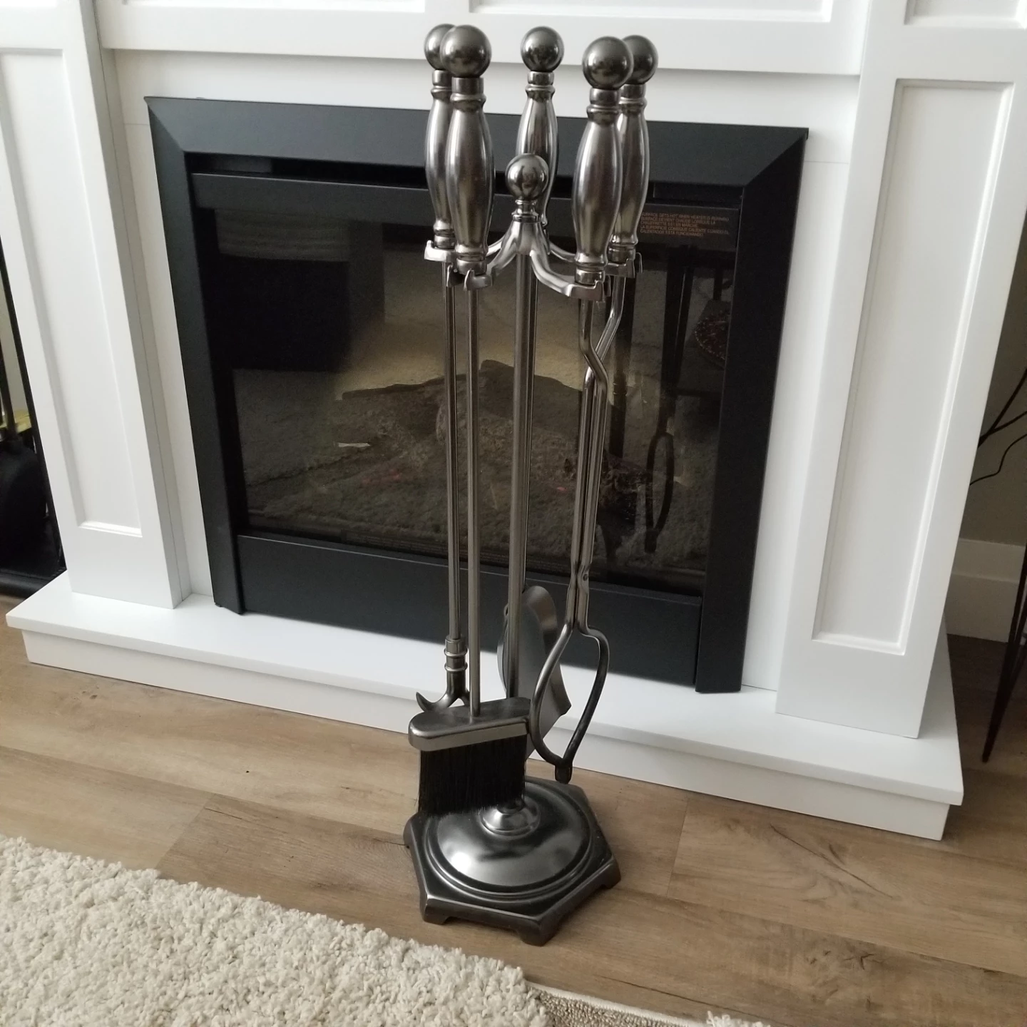 Like New!  Fireplace Tools Set