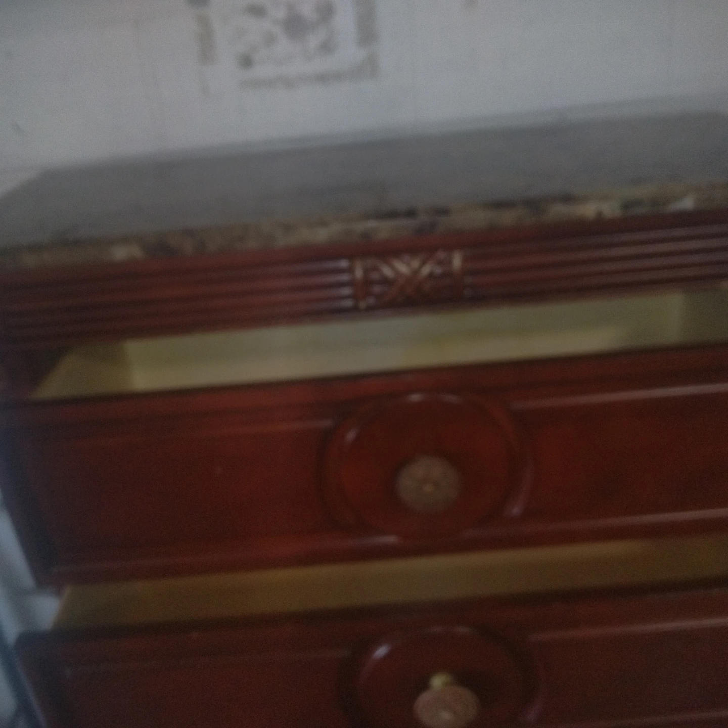 Long dresser with try folding mirror - photo 2