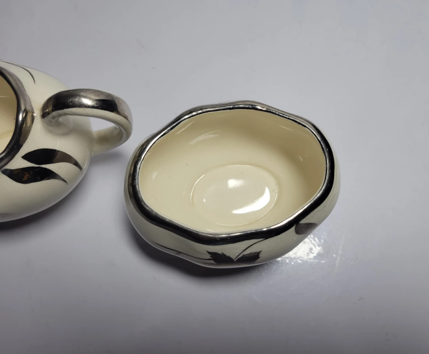 Vintage Ceramic Creamer and Sugar Bowl Set - photo 5