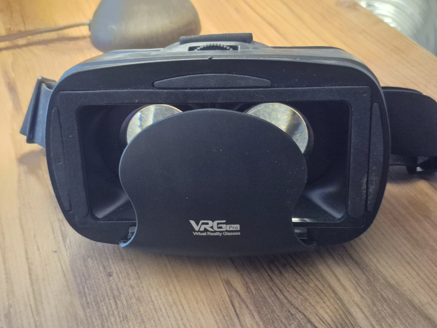 VRG Pro Virtual Reality Glasses