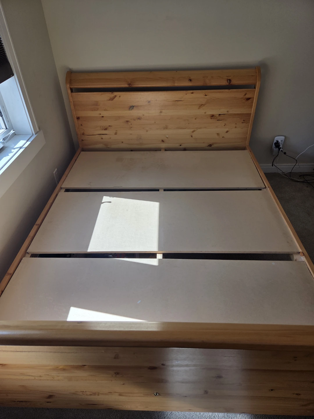 Queen sleigh bed frame - photo 2