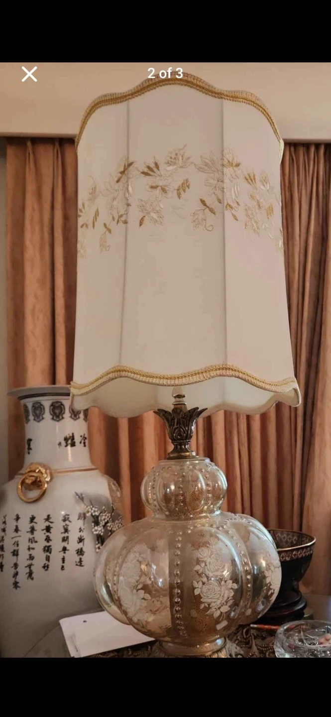 Vintage floral glass table lamp