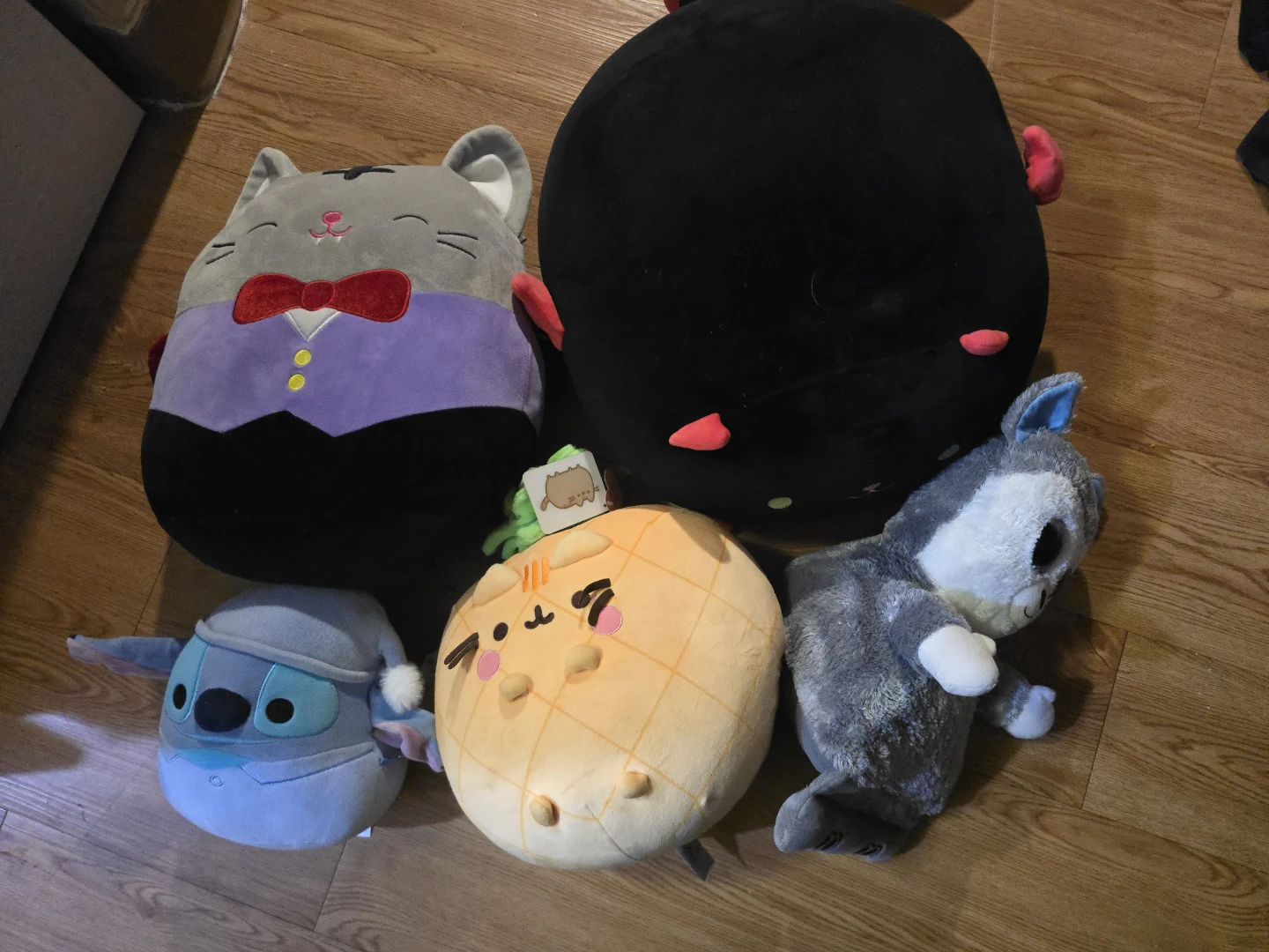 Assorted Plush Toys Bundle