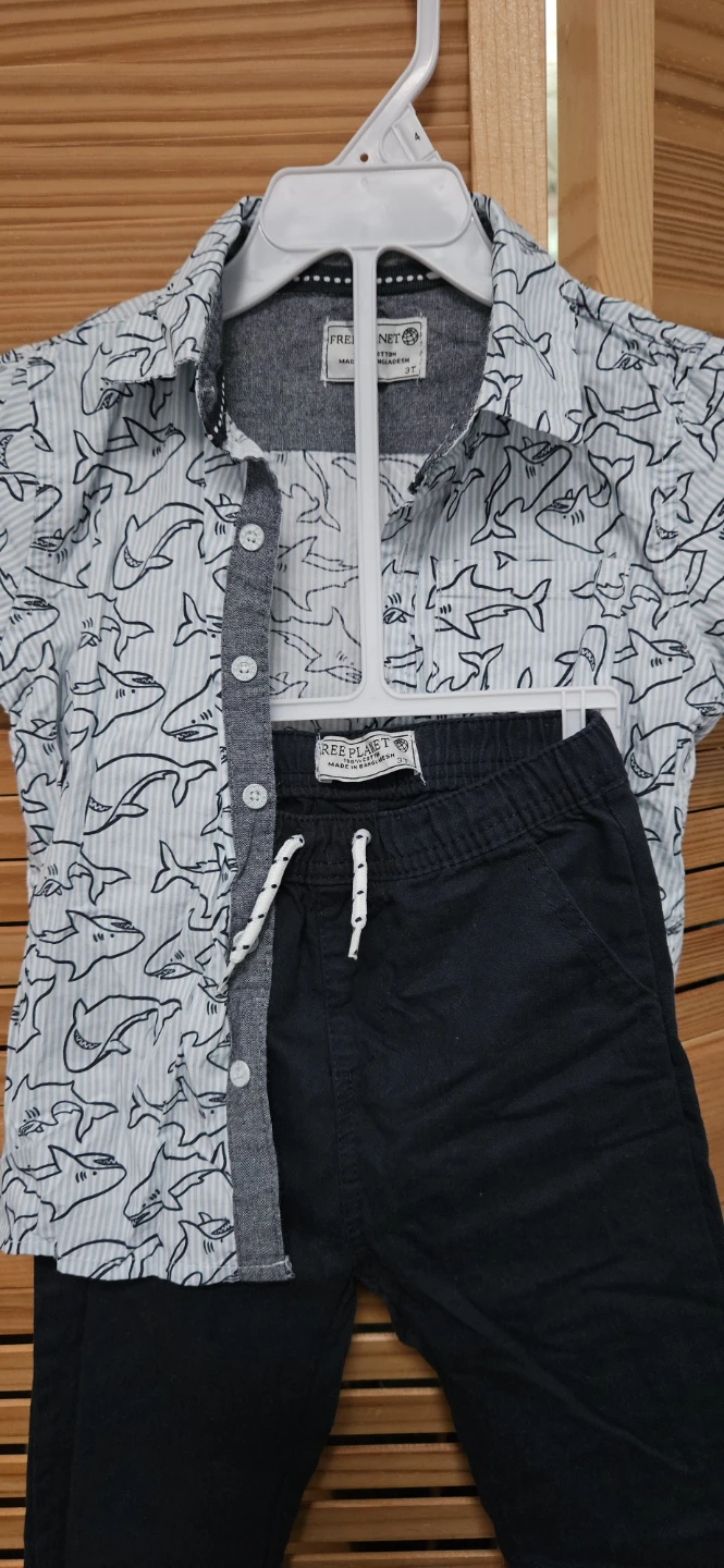 Free Planet Shark Print Shirt and Pants Set 🏈 - photo 3