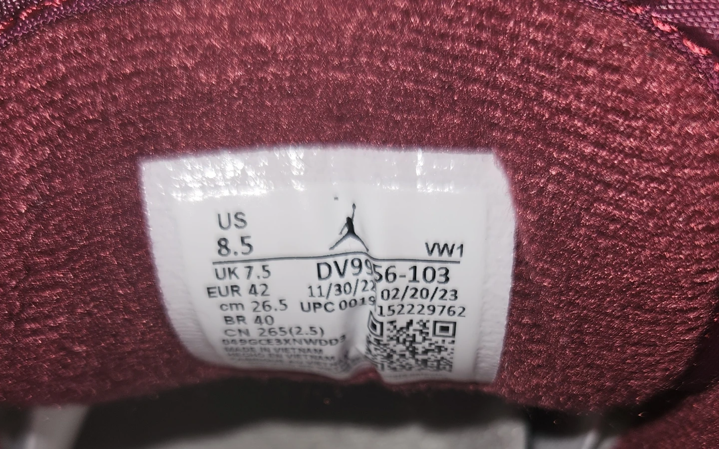 🏈 Nike Air Jordan 2 Retro Low Sneakers - photo 2