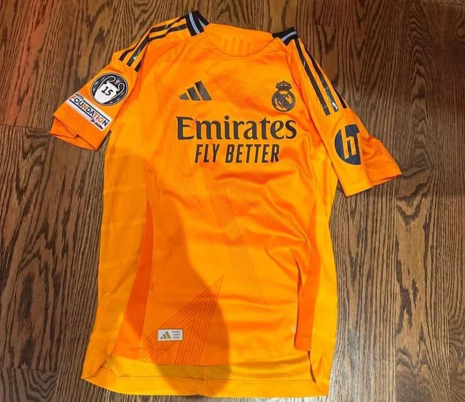 Mbappe #9 Real Madrid 2024-25 Away Jersey Player Version - photo 2
