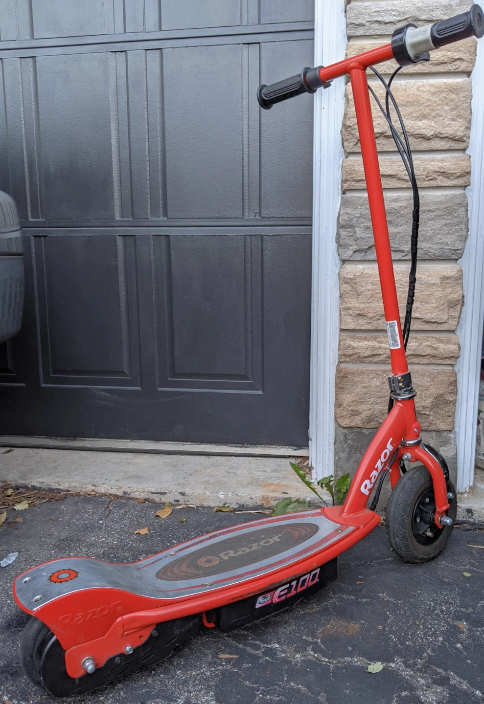 Dead Razor E100 Electric Scooter Chassis – $15 - photo 2