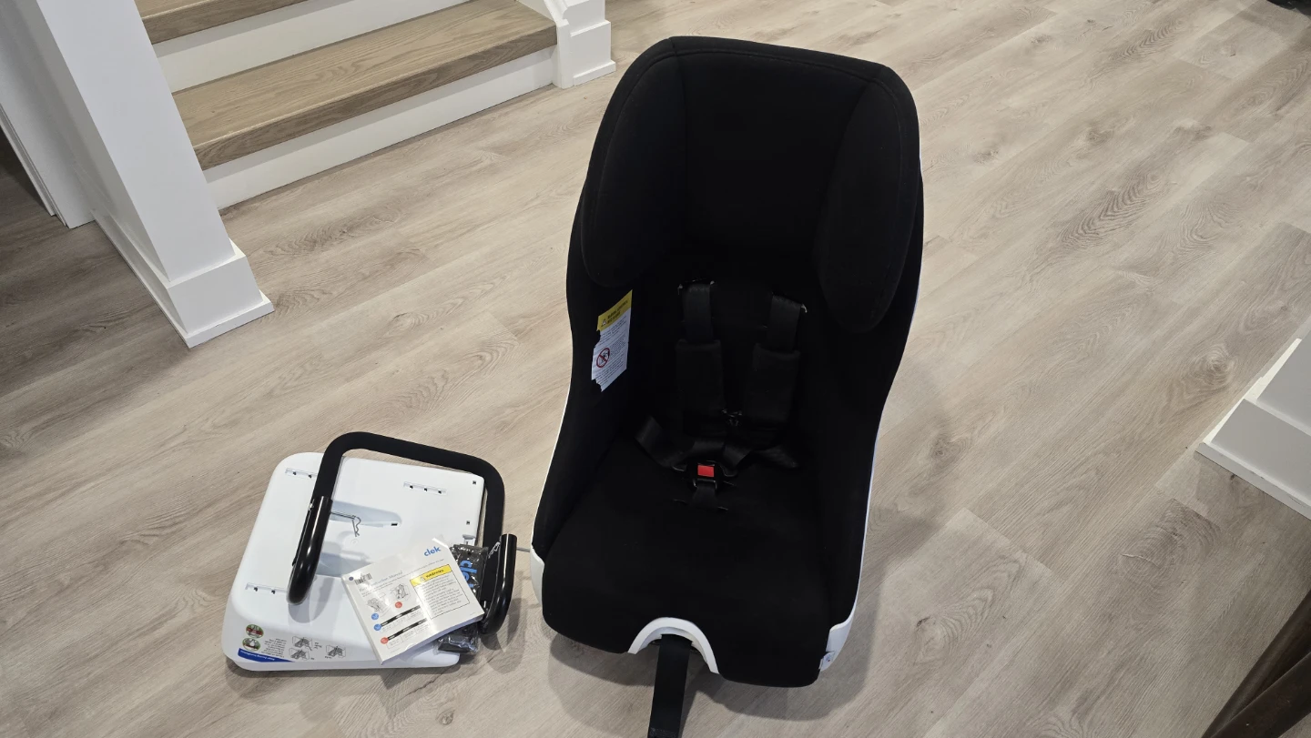 Clek Foonf Car Seat