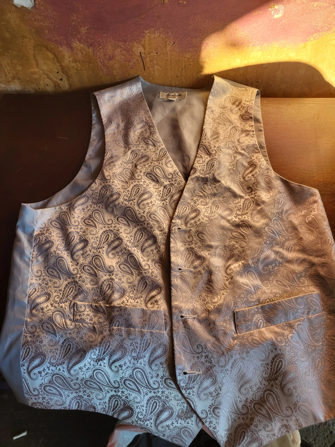 Leonardo Executive Collections Paisley Vest
