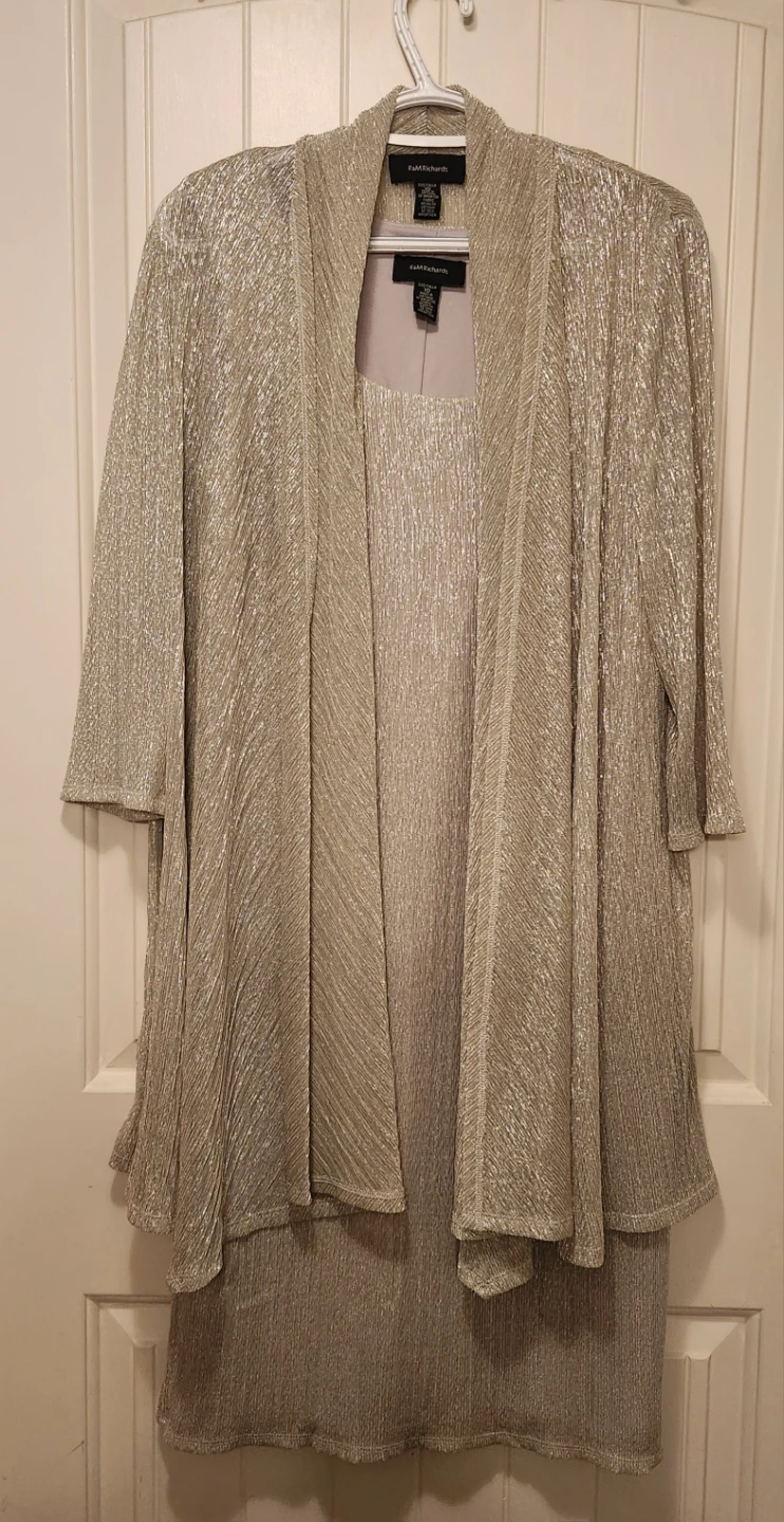 R&M Richards Gold Shimmer Two-Piece Dress Set 🏈 - photo 3