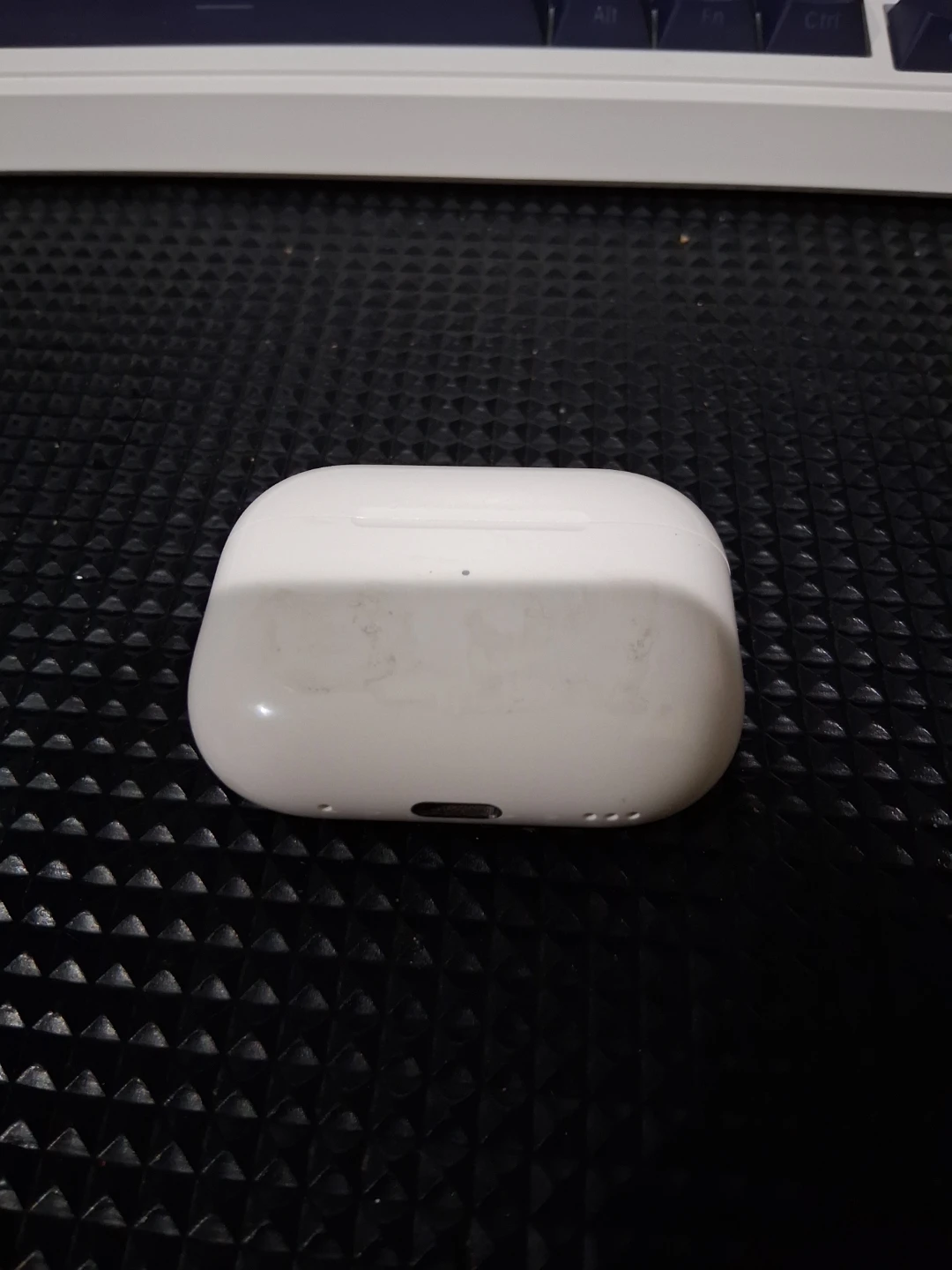 Apple AirPods Pro Gen 2 - photo 3